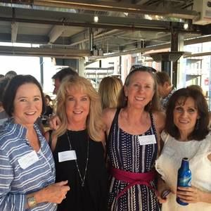 Meet your Posher, Carol